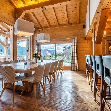 Chalet Abachi - By Emerald *